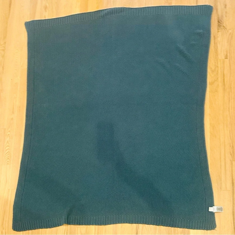 West Elm Blue Teal Cotton Throw Blanket